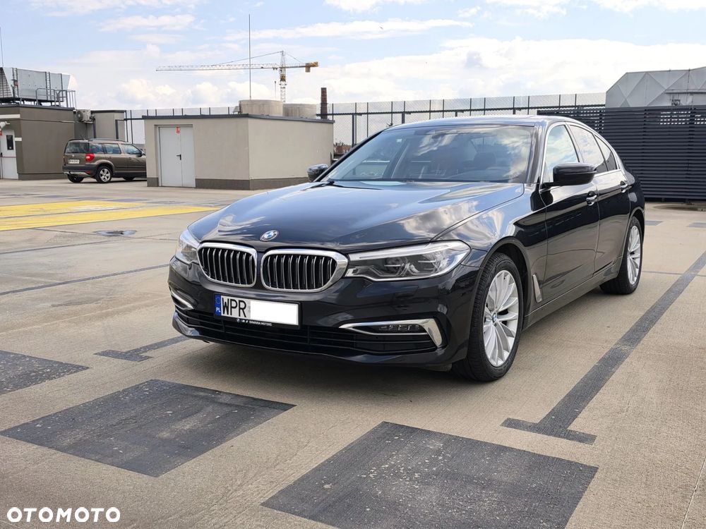 BMW Seria 5 520d xDrive Luxury Line sport - 3