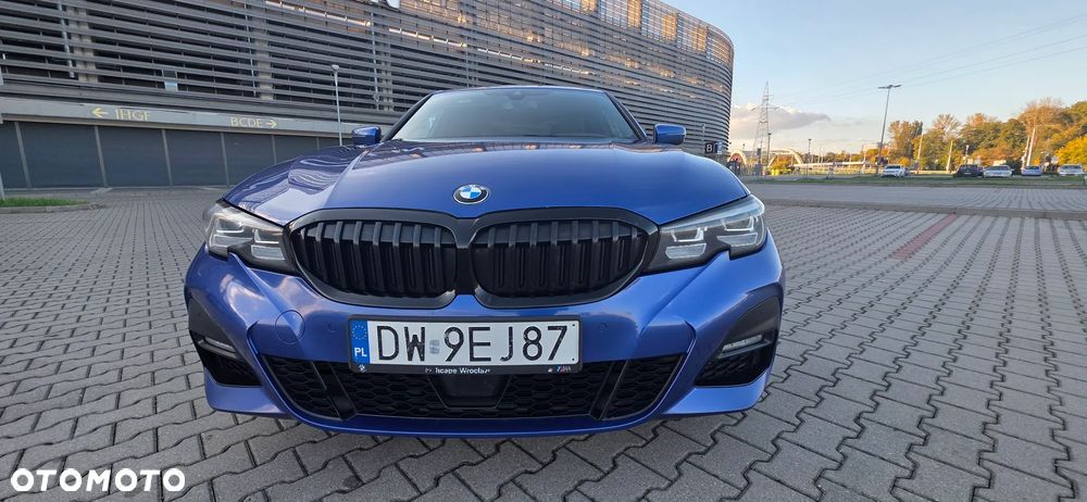 BMW Seria 3 320d xDrive M Sport - 4