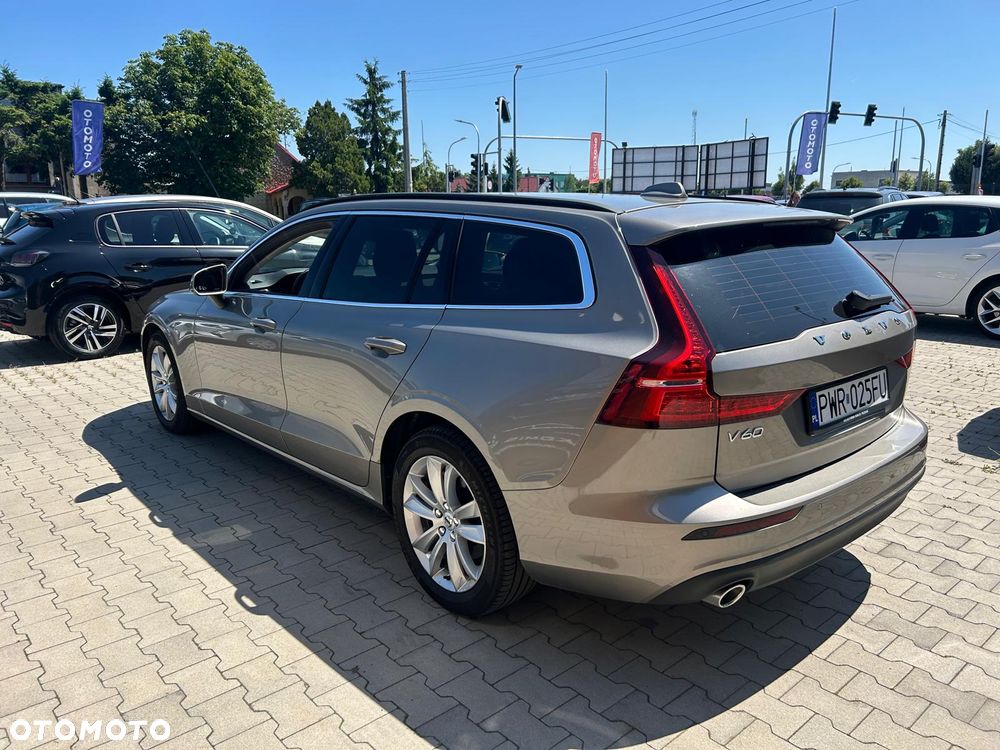 Volvo V60 B4 D Plus Dark - 10