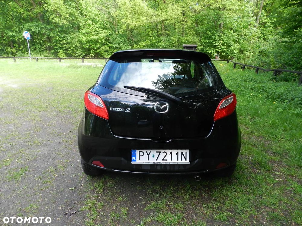 Mazda 2 - 18