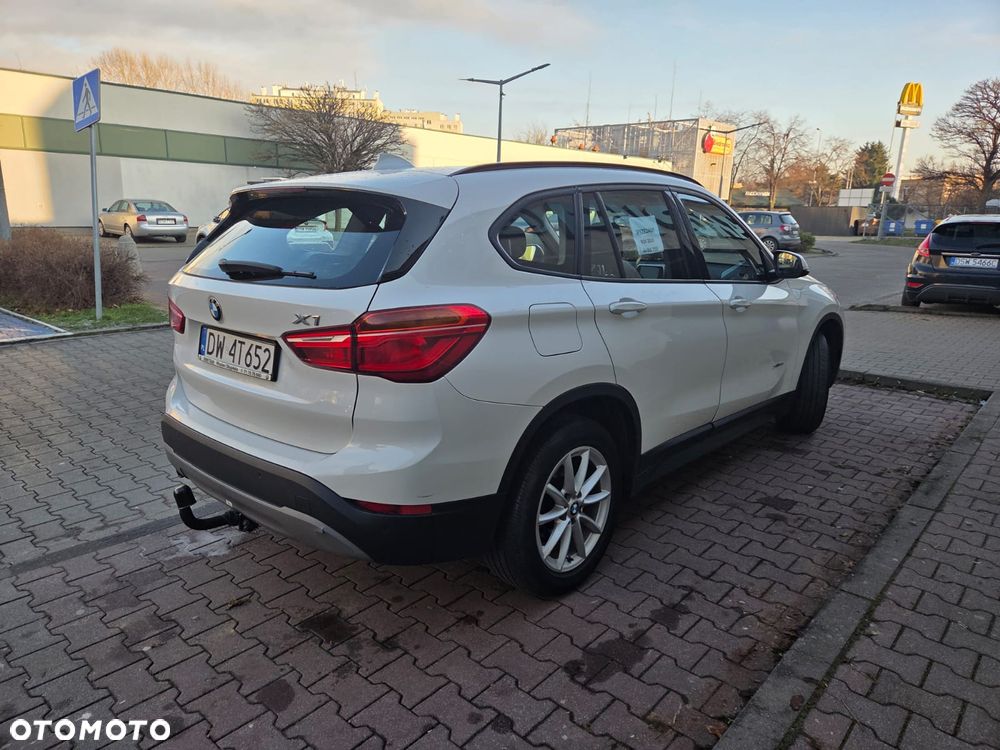 BMW X1 sDrive18i - 7