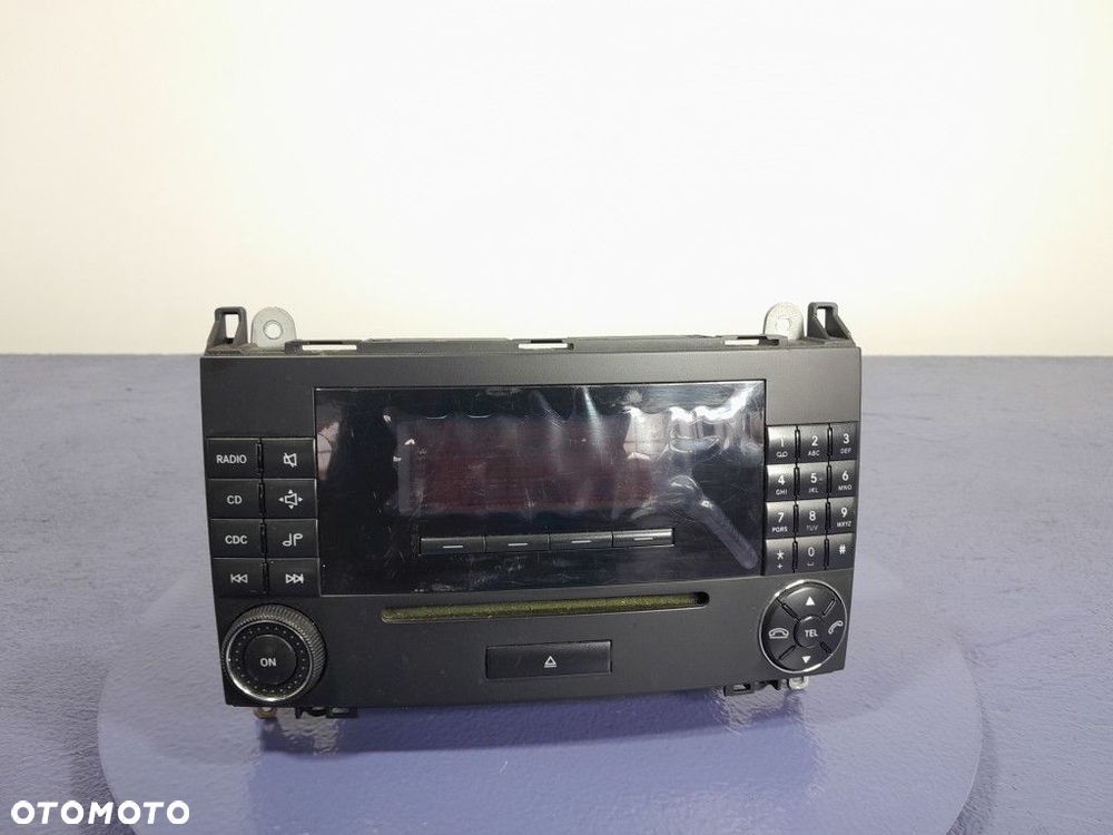 MERCEDES A W169 RADIO ODTWARZACZ CD A1698700689 - 1