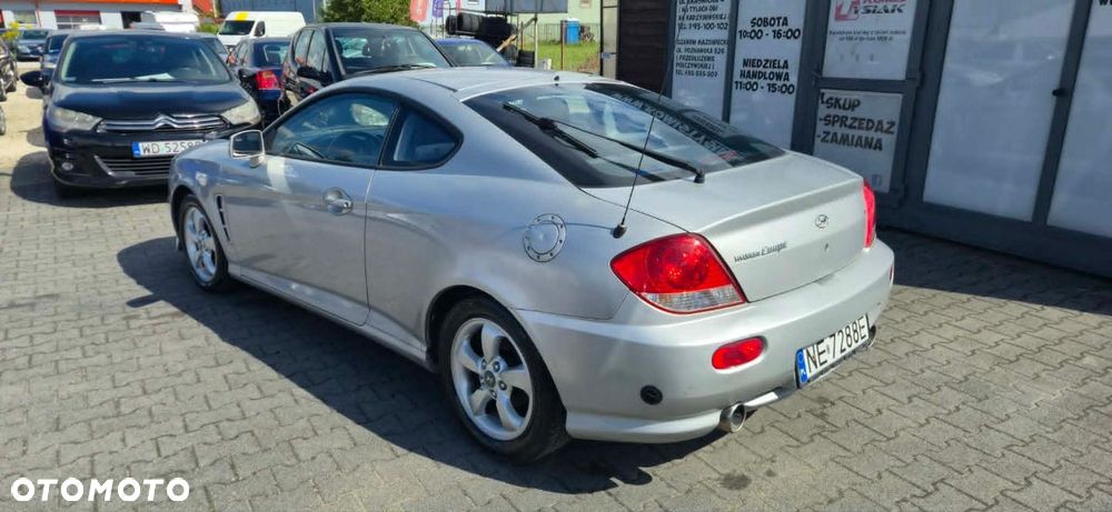 Hyundai Coupe - 2