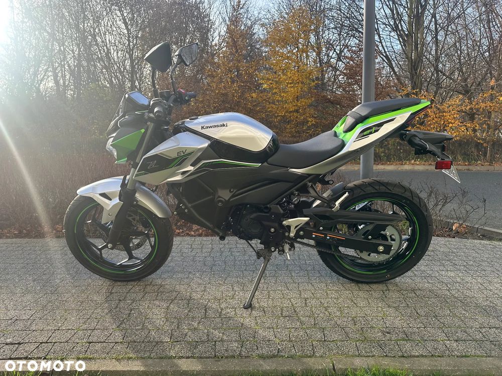 Kawasaki Z - 7