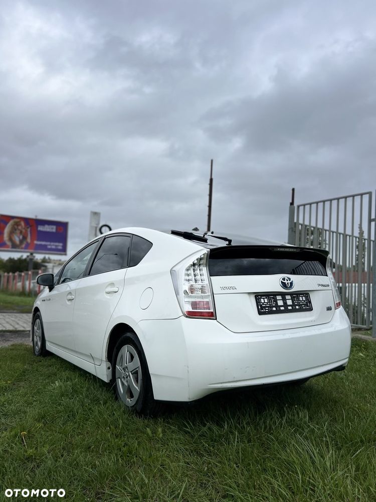 Toyota Prius 1.5 VVT-i Prestige - 5
