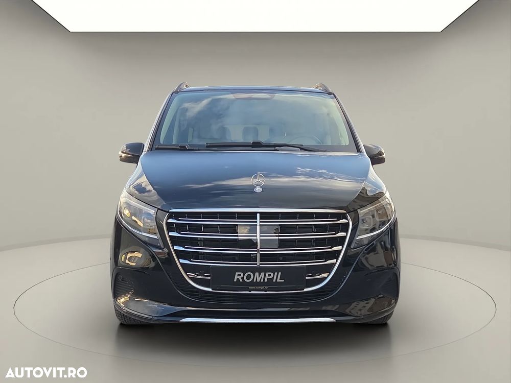 Mercedes-Benz V 300 d Extralang 4Matic 9G-TRONIC Exclusive - 2