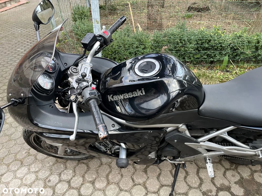 Kawasaki ER - 5
