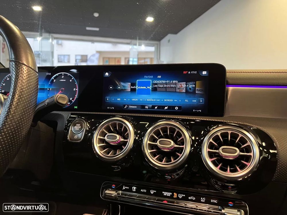 Mercedes-Benz CLA 180 d Shooting Brake AMG Line Aut. - 24