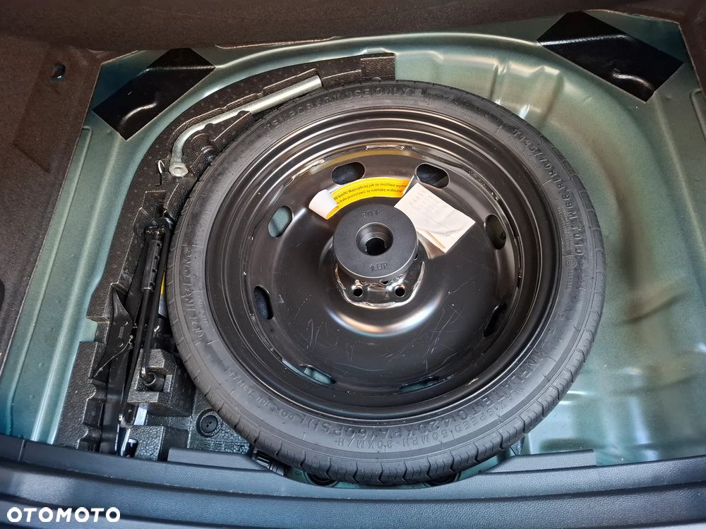 Skoda Karoq 1.5 TSI ACT 4x2 Ambition - 27