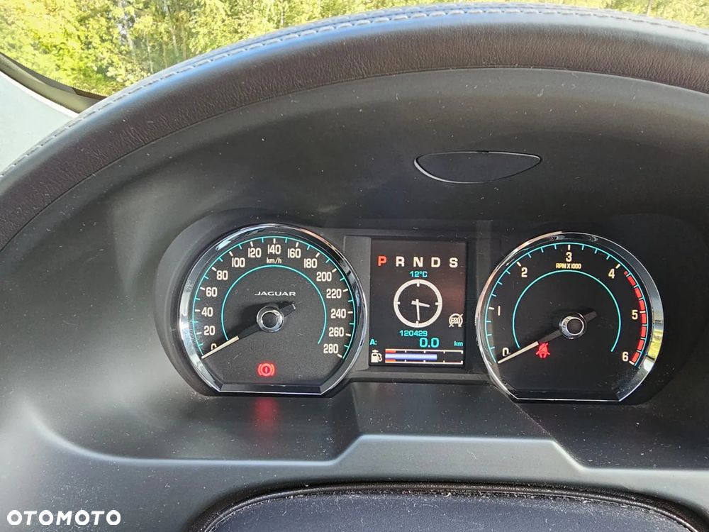 Jaguar XF 3.0 V6 D S Portfolio - 25