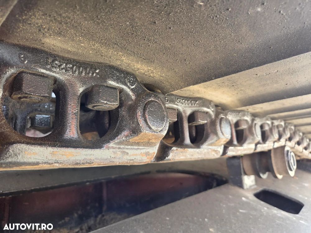 Hitachi ZX250, 6.535h, cupa NOUA 1,55mc, Masa 27,2tone, 2018, INGUST latime 2,99m, adancime sapare 7m, consum mediu 12,6l/h, lant 80% ok doar 620h deplasare, camera spate si laterale, inst picon, inst rotire, Isuzu 173CP, posibil leaasing-PROMOTIE 89.900 EUR - 10