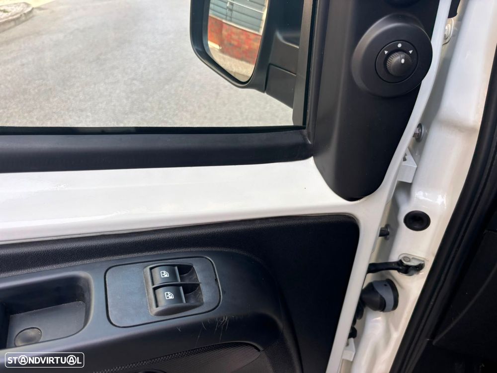 Fiat Fiorino 1.3 M-JET 95cv - AC - GPS - IVA DEDUTÍVEL - 19