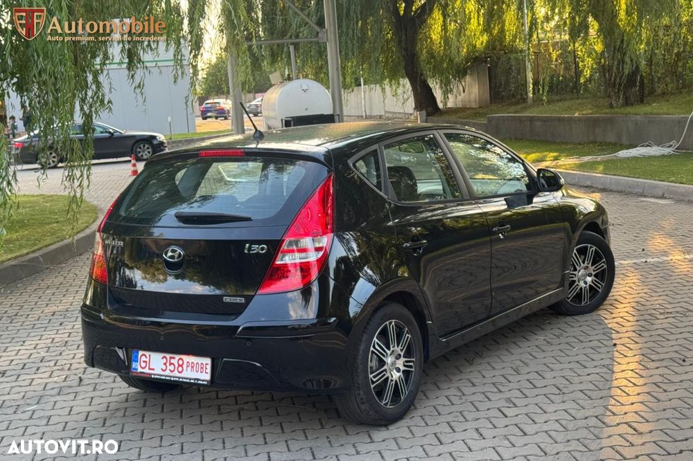 Hyundai i30 1.6 CRDI GL Classic - 3