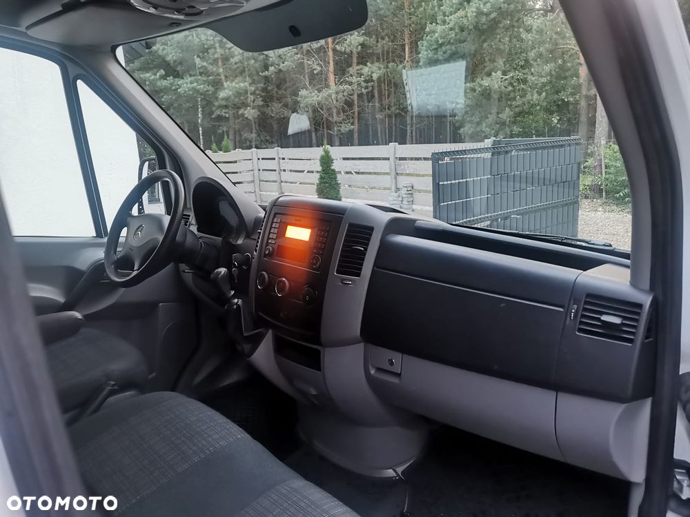 Mercedes-Benz SPRINTER 316 - 9