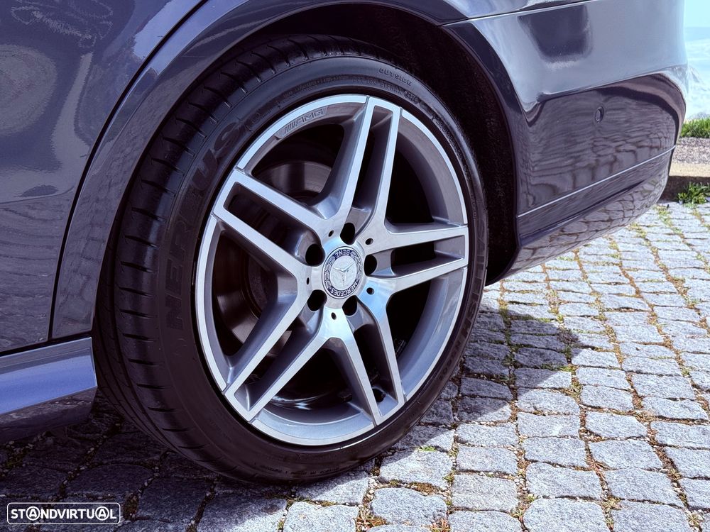 Mercedes-Benz E 300 Bluetec Hybrid Avantgarde - 16