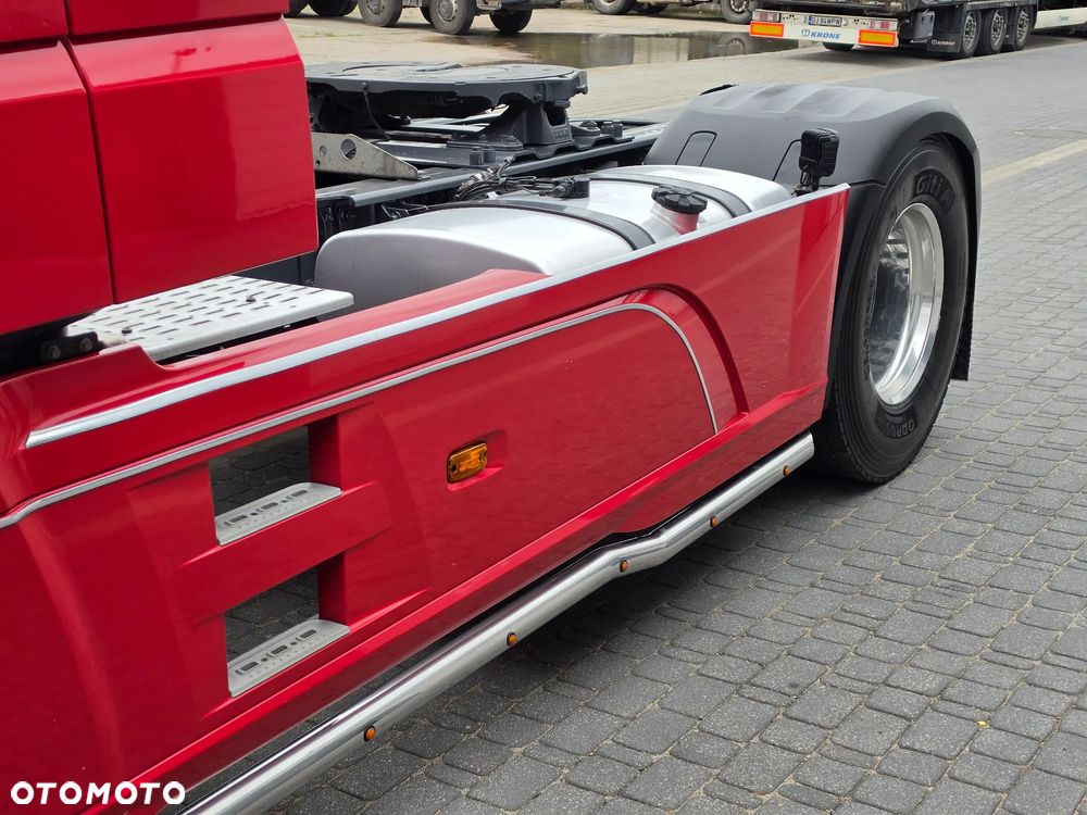 DAF Xf530// HYDRAULIKA // MIEDZYOSIE //IMPORT NIEMCY//HALOGENY//SKÓRY//FELGIALCOA//4PODUSZKI TYŁ // SERWIS DAF//UDOKUMETOWANY PRZEBIEG // - 22