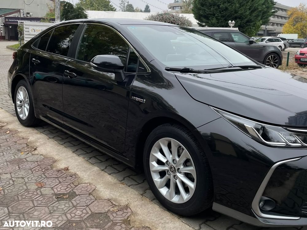 Toyota Corolla - 2