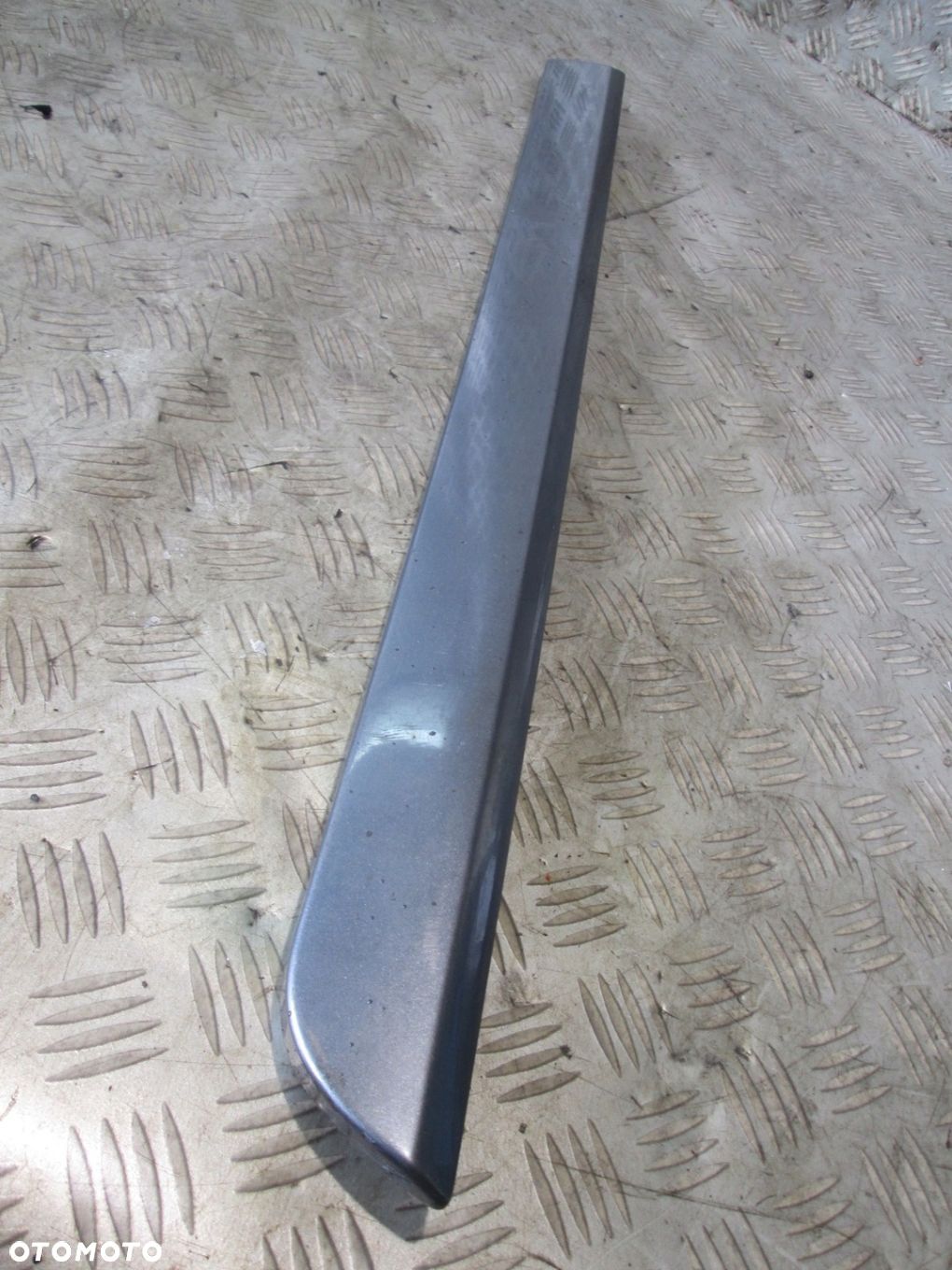 VOLVO V50 COMBI LISTWA DRZWI LEWY TYŁ 455/16 - 1