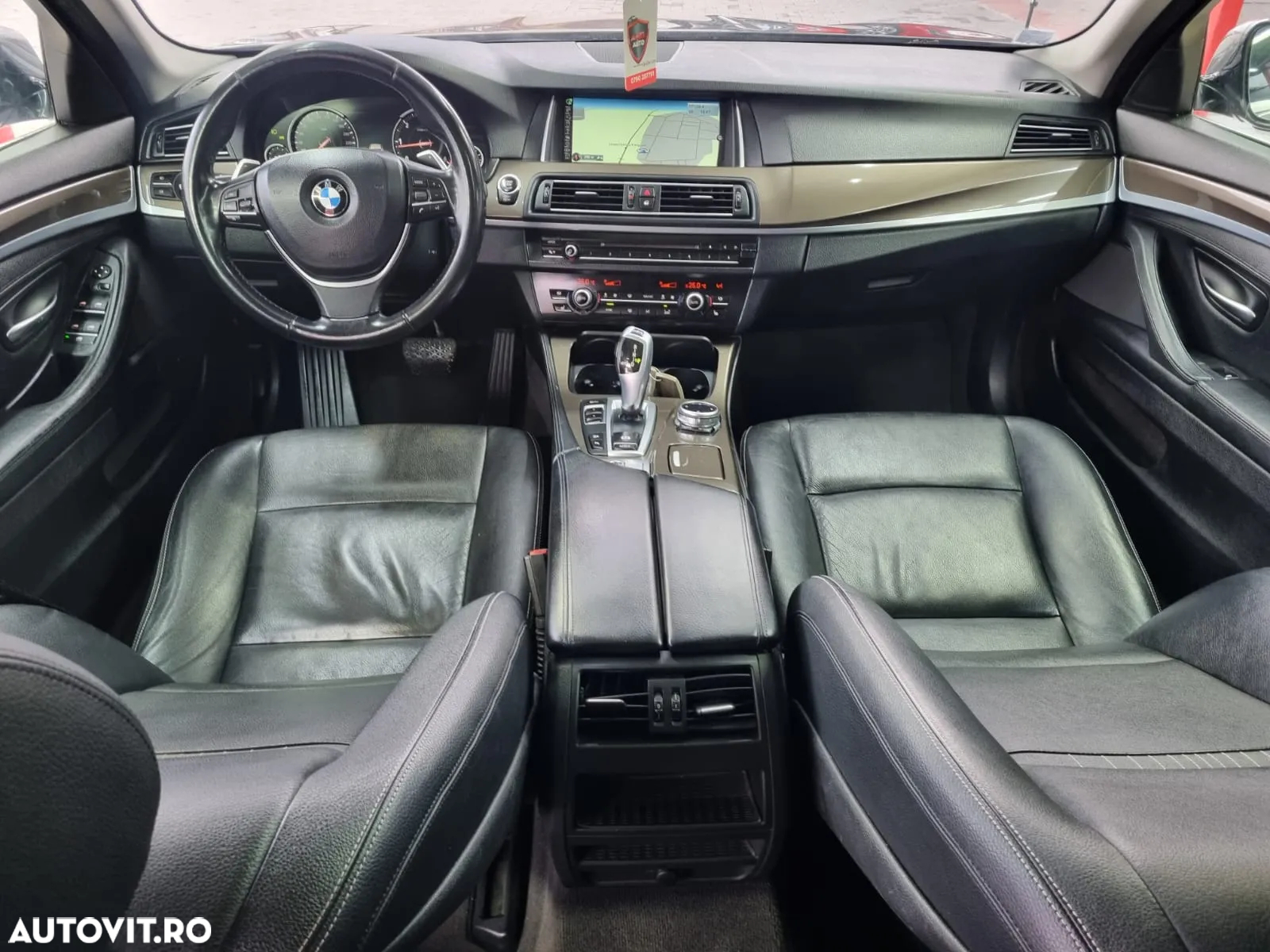BMW Seria 5 520d xDrive - 7