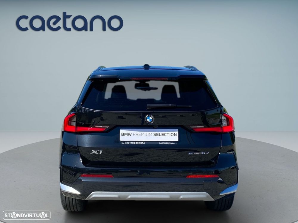 BMW X1 sDrive18d xLine - 18