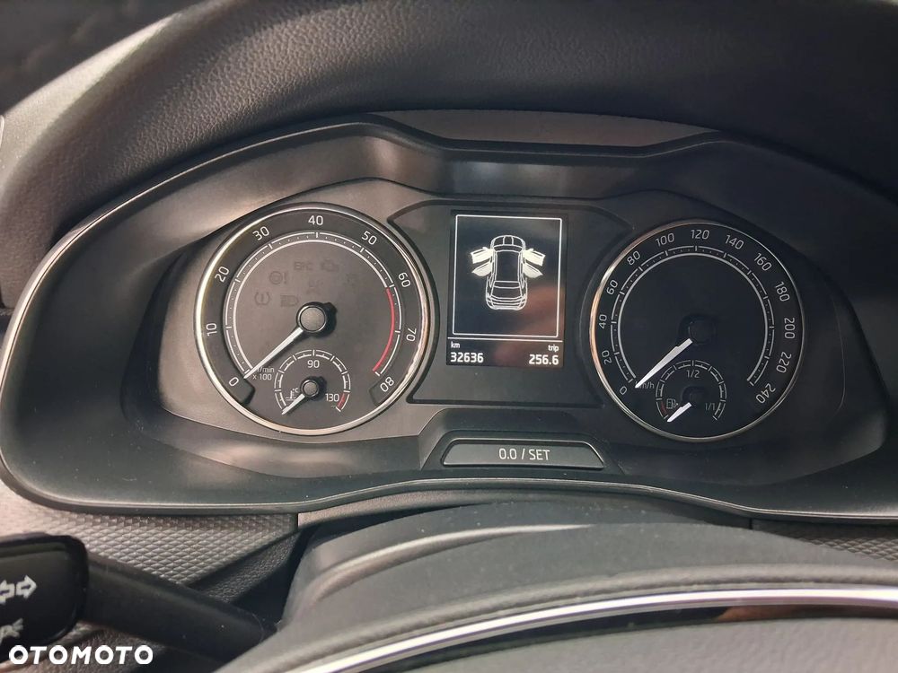 Skoda Kamiq 1.0 TSI Ambition - 16