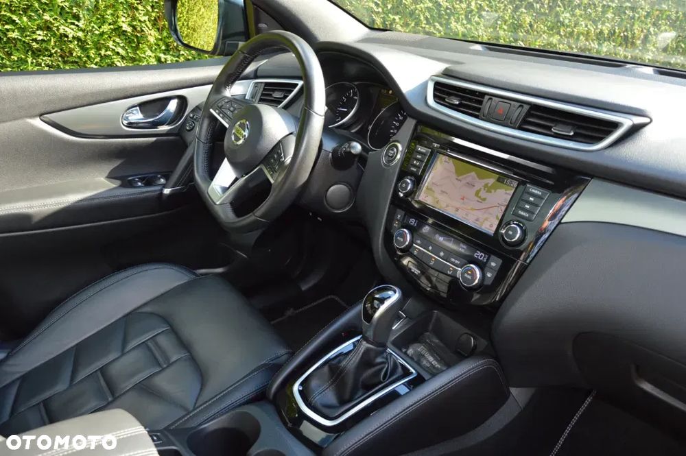 Nissan Qashqai 1.3 DIG-T DCT TEKNA+ - 28