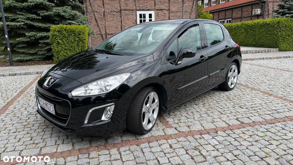 Peugeot 308 155 THP Allure - 33