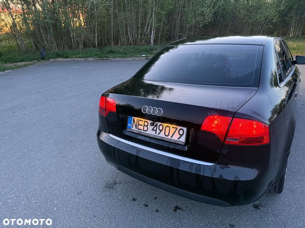 Audi A4 Limousine 2.0 TDI - 4