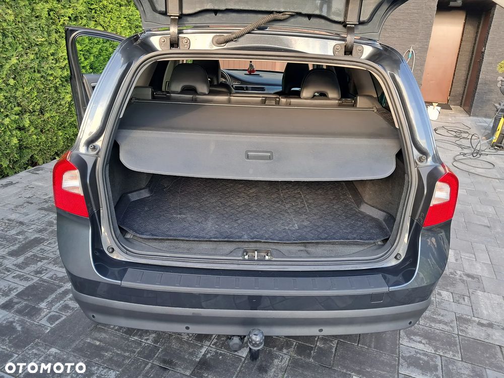 Volvo V70 - 8