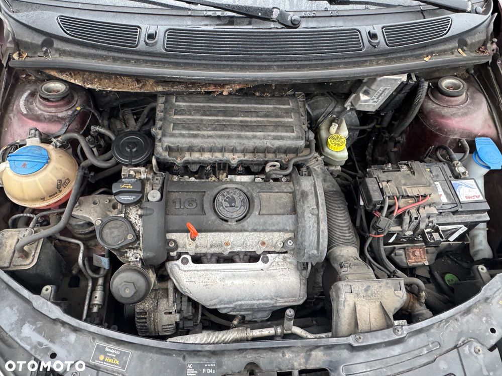 Skoda Roomster 1.6 16V Comfort PLUS EDITION - 14