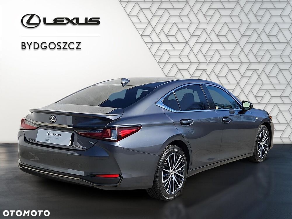 Lexus ES 300h F Sport Edition - 3