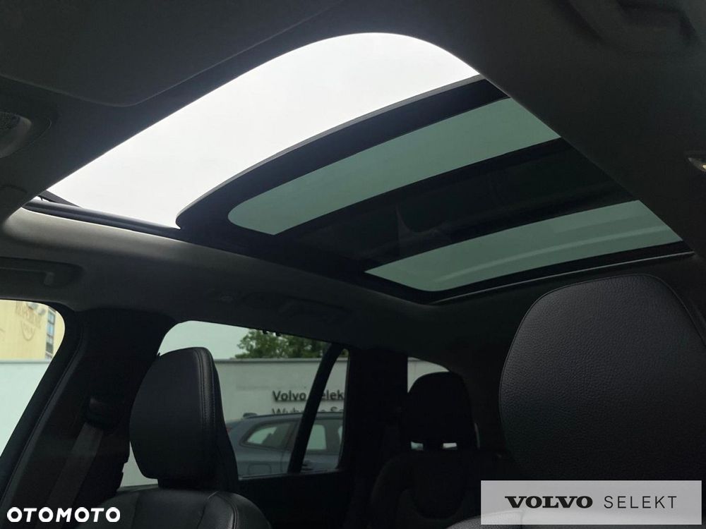 Volvo XC 90 - 17