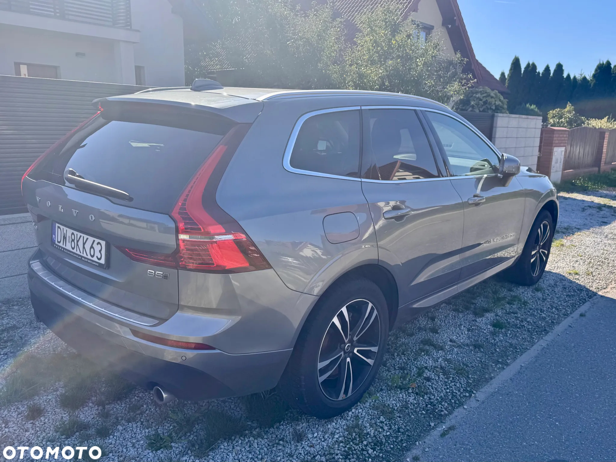 Volvo XC 60 B5 B AWD Momentum Pro - 3