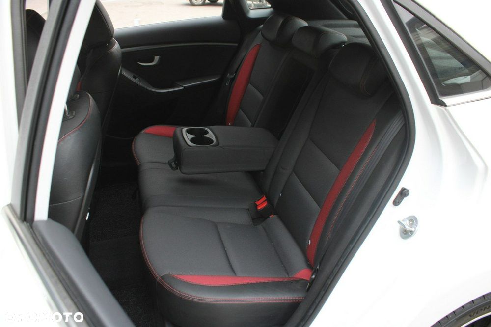 Hyundai i30 1.6 GDI Turbo Sport - 13