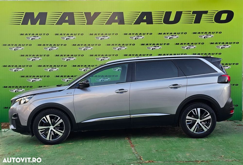 Peugeot 5008 - 8