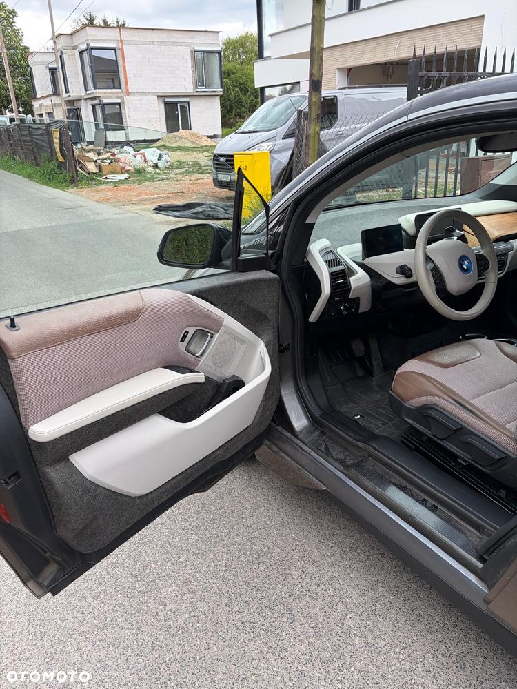 BMW i3 (120 Ah) - 8