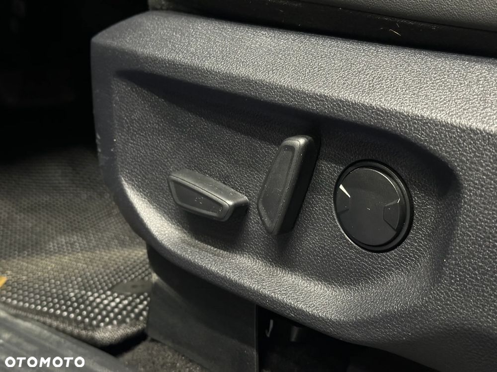 Volkswagen Amarok 3.0 V6 TDi 4MOTION Aventura - 19