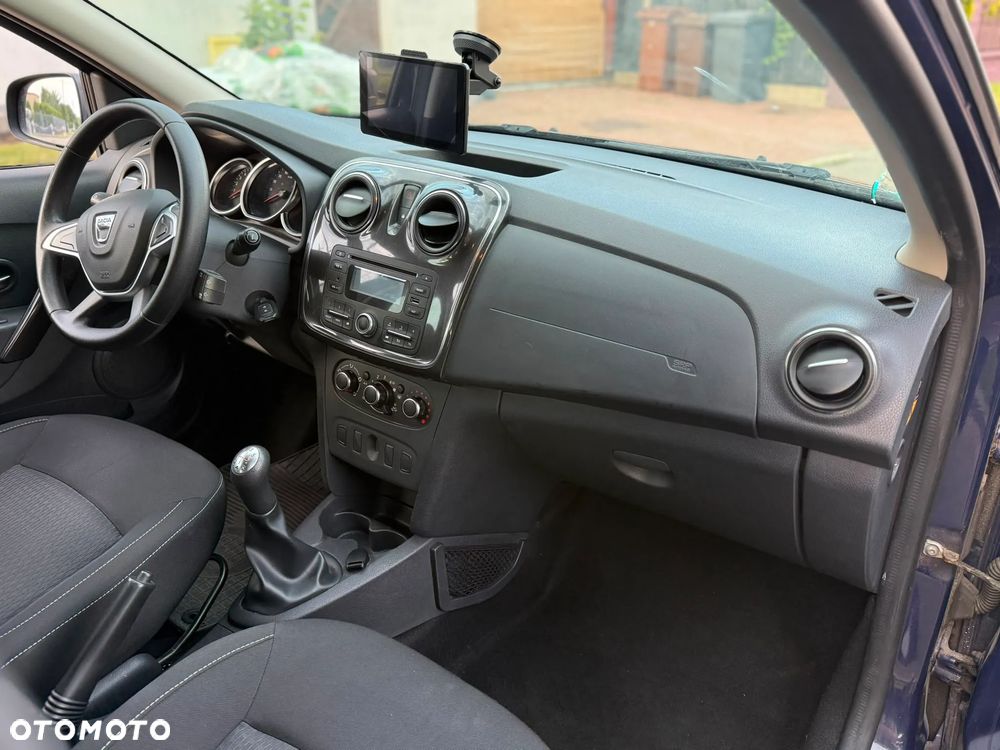 Dacia Logan TCe 90 S&S Laureate - 12