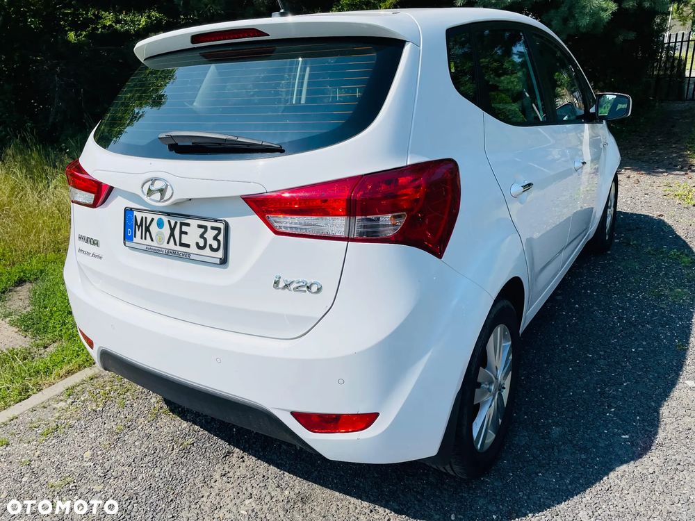 Hyundai ix20 1.6 Automatik YES Gold - 3