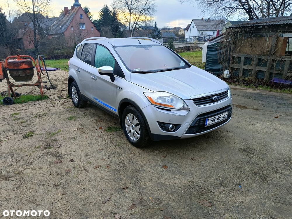 Ford Kuga - 2