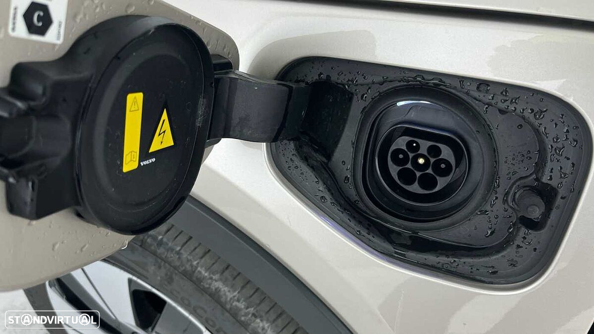 Volvo XC 40 - 20