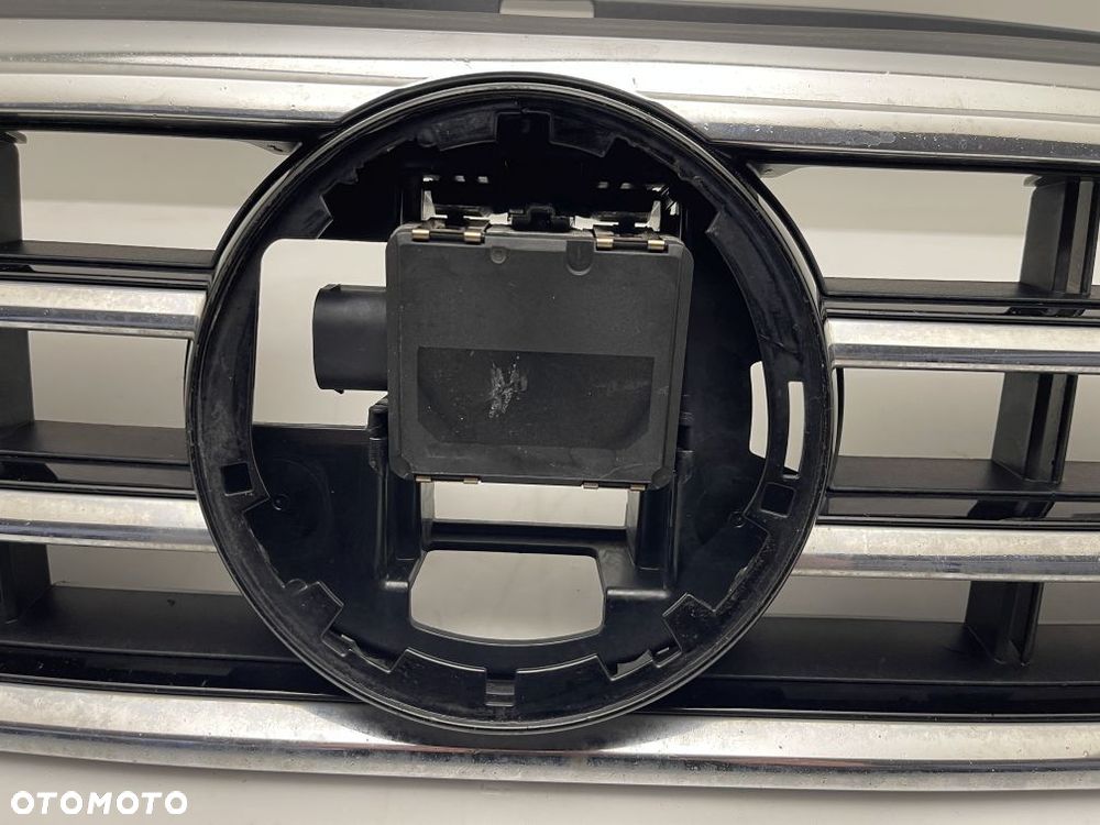 GRILL ATRAPA RADAR VW PASSAT B8 LIFT 3G0853653N 3Q0907550E - 6