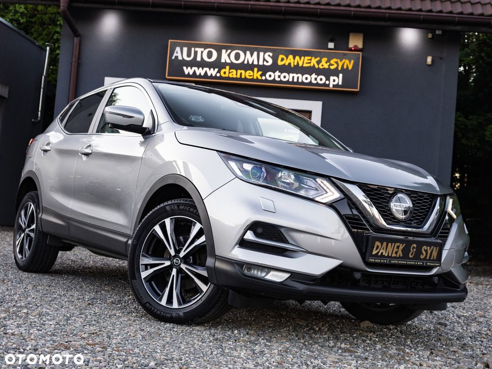 Nissan Qashqai 1.3 DIG-T DCT N-CONNECTA - 1