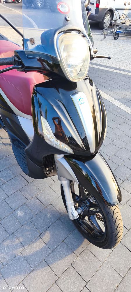 Piaggio Beverly - 8