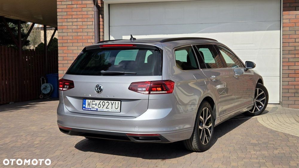Volkswagen Passat - 8