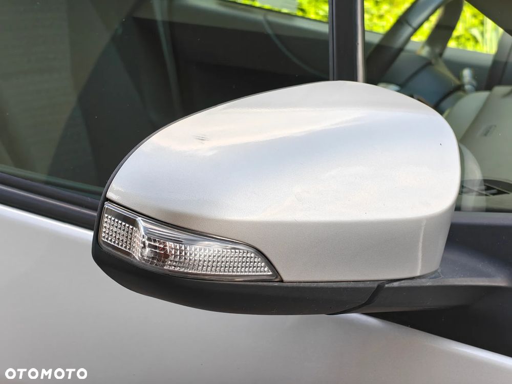 Toyota Yaris 1.0 Premium EU6 - 27