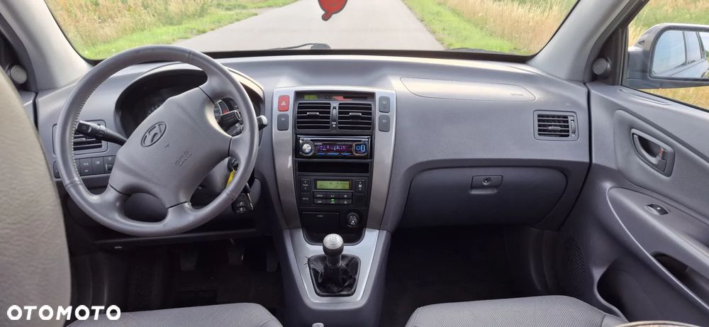 Hyundai Tucson 2.0 Active / Style - 30