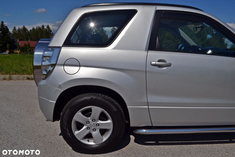 Suzuki Grand Vitara - 11