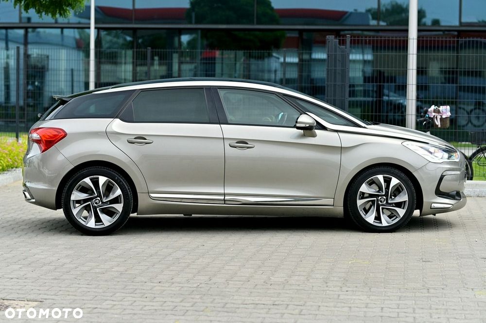 Citroën DS5 HDi 165 SportChic - 10