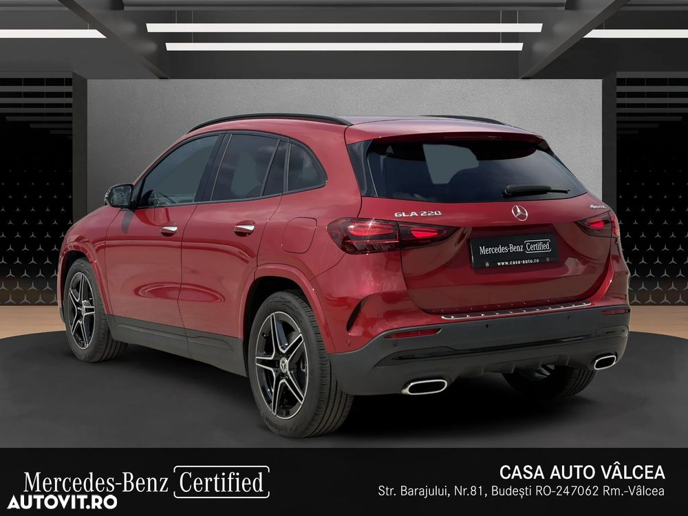 Mercedes-Benz GLA 220 4MATIC MHEV - 4
